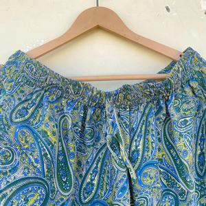 Short de sport en tissu de soie Demoiselle d'honneur Relaxed Feel Women Silk Short - Product Image 1