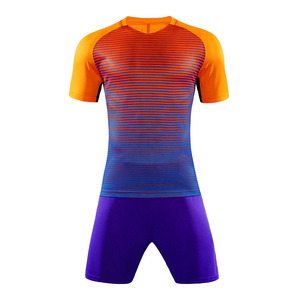 Uniformes de Fútbol de Último Diseño para Entrenamiento y Deportes 2026, Ropa Deportiva de Primera Calidad, Uniformes de Fútbol Holgados con OEM - Product Image 1