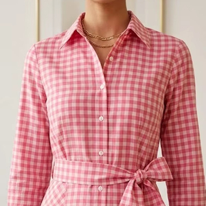 Vestido camisero largo a cuadros rosa para mujer, de manga larga, con cinturón, de algodón, corte en A. - Product Image 1