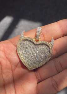Pendentif cœur diabolique en moissanite VVS, bijoux de luxe pour hommes et femmes, pendentif en argent 925, bijoux hip hop, pendentif serti de pierres pour cadeau - Product Image 3