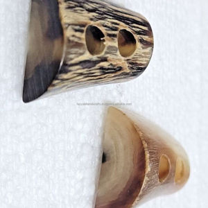 Botón de palanca de cuerno de búfalo 26mm 2 agujeros media luna 1 "barril Duffle abrigo chaqueta capa tejer costura - Product Image 1