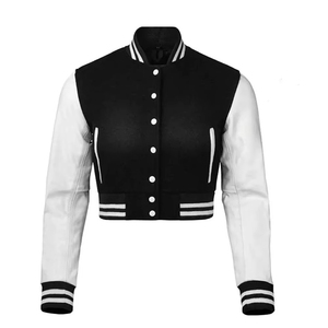 Veste universitaire courte pour femme, entièrement noire, corps en laine et manches en cuir, style Letterman, veste bomber courte, confortable - Product Image 4