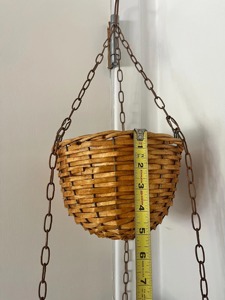 Cesta colgante doble de ratán para plantas, para balcón, jardín e interior, decorativa, hecha a mano en India. - Product Image 6