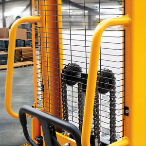 Mini carretilla elevadora <span class=keywords><strong>Manual</strong></span> AWD neumáticos sólidos/Neumáticos 1070mm Longitud de la horquilla 500KG capacidad apilador de paletas portátil para uso en interiores/exteriores - Product Image 5