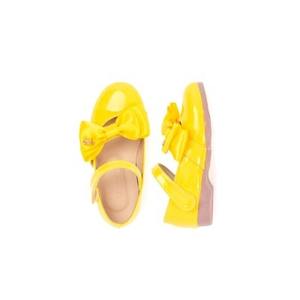 Chaussures habillées haut de gamme coréennes OZKIZ pour enfants D04 en plastique, 2-6 ans, printemps/automne, mode enfantine, vente en gros - Product Image 1