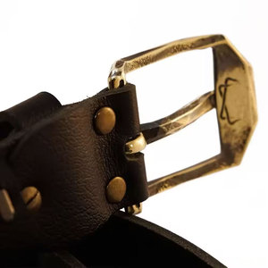 Ceinture en cuir pour homme de haute qualité, personnalisable, en cuir de vache, avec boucle en acier, style décontracté, logo personnalisé, directement du Pakistan - Product Image 3