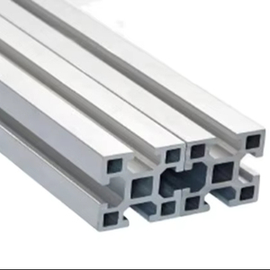 Profilés de montage solaire en alliage d'aluminium série 6000 sur mesure avec services de découpe et de soudage - Product Image 1