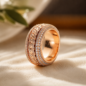 Bague de fiançailles plaquée or rose avec moissanite et diamant rond brillant, style hip-hop - Product Image 1