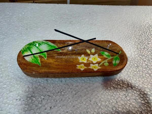 แท่งธูปไม้เชสแฮมช่างฝีมือดั้งเดิมที่มีผิวเรียบเพื่อการตกแต่งสภาพแวดล้อมที่สงบเงียบและบรรเทาความเครียด - Product Image 3