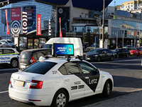 Écran LED de toit de taxi Xixun System, double mode WiFi 4G, panneau publicitaire mobile