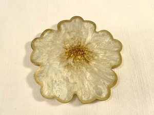 Sous-verres en résine abstraite, collection de supports à tasses décoratifs contemporains - Product Image 4