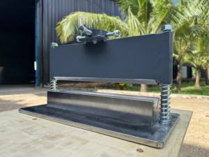 Solution sûre avec un ensemble d'outils de pliage métallique, presse plieuse de 12 tonnes et 20 tonnes, accessoire pour applications industrielles, fabriqué au Vietnam - Product Image 4