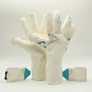 Guantes de Portero de Material PU Transpirable de la Mejor Calidad con Opciones Personalizables para Venta al Por Mayor de Fútbol - Product Image 1
