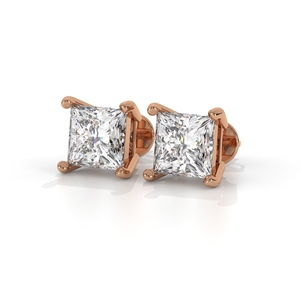 Clous d'oreilles classiques à quatre griffes avec diamant minimaliste pour femme, diamant solitaire taille princesse cultivé en laboratoire, en or rose 10k, 14k, 18k - Product Image 2