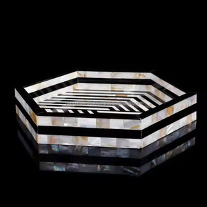 Plateau en bois d'incrustation d'os arabe multicolore de qualité d'exportation fait à la main pour un usage domestique à prix direct d'Inde - Product Image 1