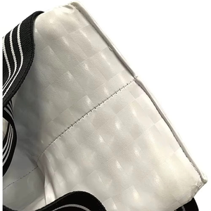 Protège-entrejambe en néoprène pour homme, rouge et noir, fermeture auto-agrippante, équipement de protection sportive réglable pour adultes CARE MASTER - Product Image 6
