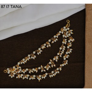 Venta al por Mayor de Pendientes de Cadena con Perlas para Mujer, Estilo Punk, Cadena Larga Chapada en Oro Tana, a la Moda - Product Image 6
