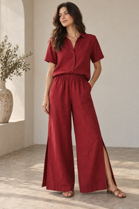 Nouvelle Collection : Ensemble Coordonné Femme Décontracté Été en Coton et Lin – Pantalon Large Taille Mi-Haute Fendu sur le Côté et Haut à Manches Courtes Effet Délavé - Product Image 2