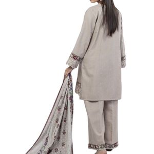 Conjunto de Shalwar Kameez Beige Minimalista Bordado para Mujer, Tela Transpirable, Agradable al Tacto, Corte Holgado - Product Image 2
