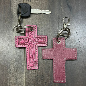 Porte-clés en cuir de vache véritable fait à la main, vente chaude 2025, avec un design unique et un charme de porte-clés pour les cadeaux et les promotions - Product Image 6