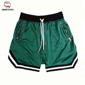 Shorts de sport vintage personnalisés avec logo pour homme – Double couche en maille pour le basketball et le streetwear - Product Image 1
