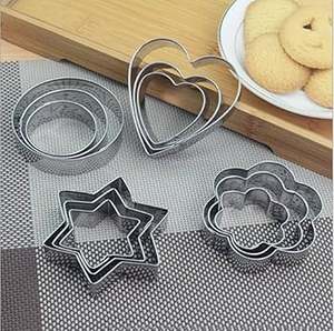 Ensemble de découpoirs à biscuits et pâtisseries pour la cuisine, outils de décoration en métal personnalisés pour Noël, qualité supérieure - Product Image 2