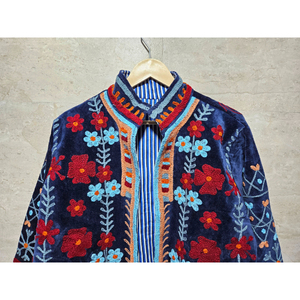 Veste en velours pour femme, style artisanal, nouvelle collection, vêtement d'hiver, design original, veste en velours pour femme, style bohème. - Product Image 4