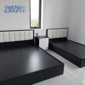 Cadre de lit en bois moderne de haute qualité au meilleur prix, avec têtes de lit et table de chevet rembourrées de qualité supérieure pour hôtel - Product Image 1