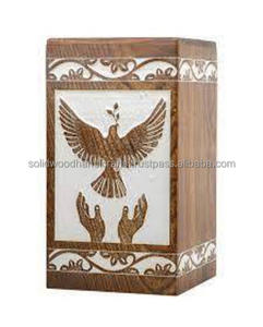 Nouveau design d'urnes de crémation en bois pour adultes urnes en bois urnes funéraires taille personnalisée fournitures funéraires - Product Image 1