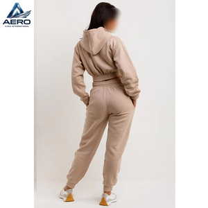 Best Product In Beige Color Ladies Gym <b>Crop</b> Tracksuits <b>Top</b> Selling Best Quality Product 2 Pcs Women Active Wear Set - Product Image 6