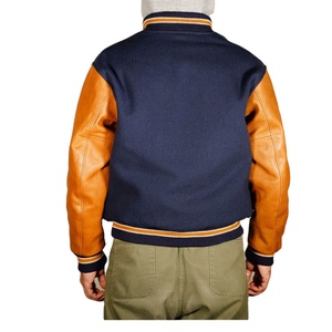 Veste universitaire unisexe à capuche avec motif géométrique personnalisé, manches en laine, design baseball noir, pour l'hiver - Product Image 2