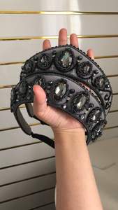 Diadema Acolchada con Bordado de Cristal y Brocado Rojo Hecha a Mano para Mujer, Corona Puntiaguda para Boda y Fiesta, Diadema Estilo Alice - Product Image 6