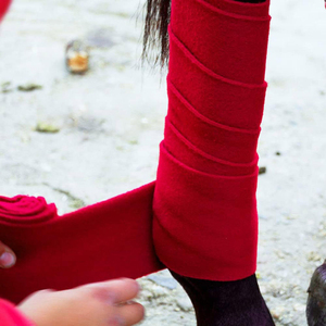รองเท้าบู๊ตสำหรับกีบม้าคุณภาพเยี่ยมแบบใหม่สำหรับมืออาชีพ  ทำจากนีโอพรีนสีพื้น พร้อมผ้าพันขาป้องกันขาสำหรับขี่ม้า - Product Image 3
