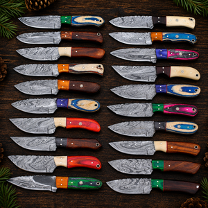 Couteau à dépecer à lame fixe de 8 pouces en acier Damas de haute qualité, 20 pièces, avec manche en bois, personnalisable OEM - Product Image 1