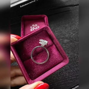 Bague de luxe en diamant de laboratoire taille ronde en argent sterling 925 pour femme, idéale pour les fiançailles, les mariages et les cadeaux d'anniversaire - Product Image 3