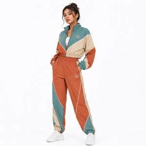 Conjunto Cortavientos con Cierre de Cremallera, Chaqueta con Cuello Alto y Pantalones Holgados, Ropa Deportiva para Exteriores con Logotipo Personalizado, Diseño Moderno - Product Image 6
