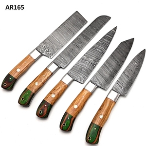 Ensemble de couteaux de chef professionnels de style japonais en 5 pièces, fabriqués à la main en acier carbone, manche en bois durable, artisanat en acier multifonctionnel - Product Image 1