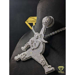 Pendentif de luxe pour joueur de basketball, entièrement serti de diamants Moissanite VVS, en argent sterling 925, bijoux Hip Hop par Trisha Jewels - Product Image 3