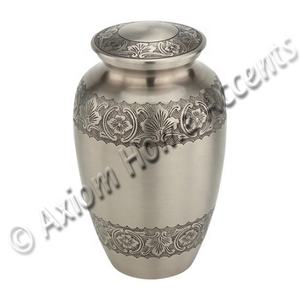 Urna de latón hecha a mano con diseño exquisito y superficie pulida para un tributo digno por Axiom Home Accents - Product Image 4