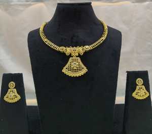 Conjunto de Collar con Diseño de Candado de Moda para Mujer, Chapado en Oro de 18K (Imitación India), para Compromiso, Aniversario, Boda, Fiesta - Product Image 2