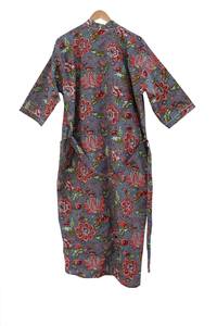 Bata Kimono de Algodón Suave y Transpirable con Estampado Digital de Dibujos Animados para Mujer, Camisón de Verano Hecho a Mano con Cuello en V y Elástico, de Naaz Textile - Product Image 4