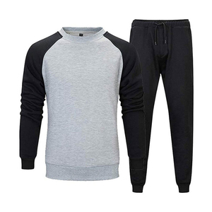 Conjunto Deportivo Personalizado para Hombre, Sudadera con Capucha y Pantalones Deportivos para Gimnasio y Actividades al Aire Libre, Ropa Casual de Otoño con Logotipo Impreso - Product Image 1