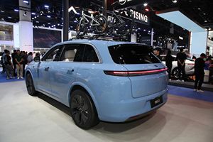 SUV électrique de luxe 2023 Li 7 Max 5 portes 5 places 180 km/h à autonomie étendue - Product Image 4