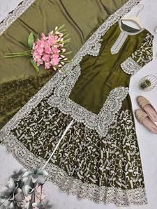 ชุดปาลาซโซดีไซน์เนอร์สไตล์ชาติพันธุ์ พร้อมผ้าคลุมไหล่ ปักลายด้วยมืออย่างประณีต คอลเลคชั่นงานรื่นเริง ชุดปาลาซโซราคาขายส่ง - Product Image 4