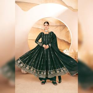 Traje de diseñador Anarkali, ropa de lujo considerada de alta calidad, hecho con hilo, bordado de lentejuelas, estrella, Georgette, trabajo de encaje - Product Image 1