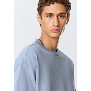 Camiseta Oversize de Hombre Estilo Urbano con Hombros Caídos, Algodón/Fibra de Bambú 230g, Ajuste Holgado, Moda Casual, OEM Privado - Product Image 4