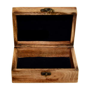 Caja de Almacenamiento Decorativa de Madera Asequible para Joyas, Monedas, Adornos y Pequeños Regalos con Hermosos Grabados Tradicionales - Product Image 2