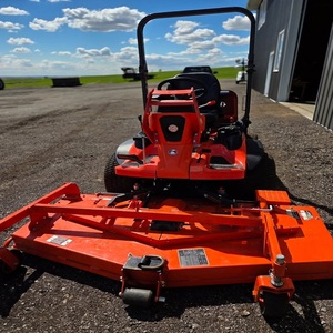 Tondeuse à gazon Kubota F3710 de qualité supérieure, tondeuse frontale professionnelle avec bac de ramassage, moteur diesel refroidi par liquide - Product Image 3