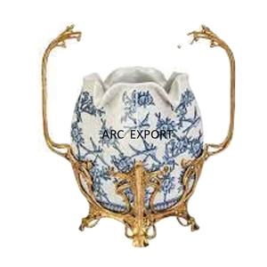 Vente en gros de vaisselle pour hôtel bol décoratif de qualité créative en métal avec fleur en feuille d'or bol de table design tendance bol de service - Product Image 1