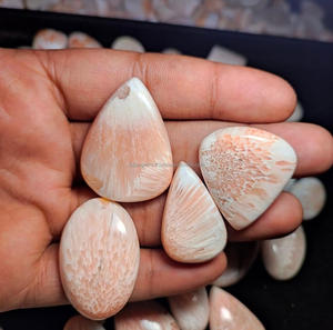 Cabochon de pierres précieuses en vrac Scolecite rose naturel poli mélange forme toutes tailles Cabochon de cristal pour la fabrication de bijoux pierres précieuses - Product Image 1
